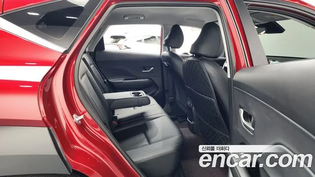 Hyundai Kona 2025 — фото 17