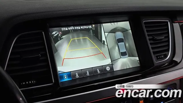 Hyundai Genesis 2016 — фото 14