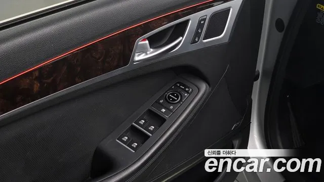 Hyundai Genesis 2016 — фото 16