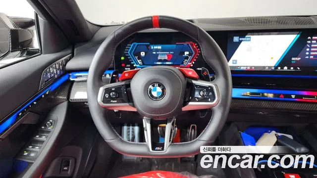 BMW M5 2025 — фото 18