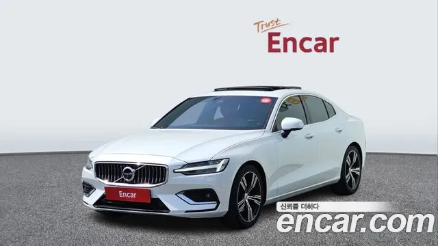 Volvo S60 2020 — фото 1