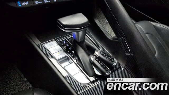 Hyundai AVANTE 2023 — фото 12