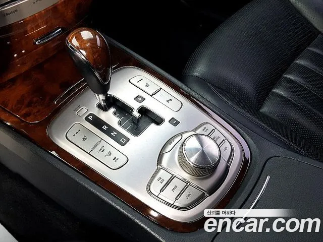 Hyundai Genesis 2008 — фото 12