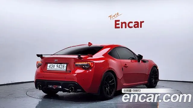 Toyota 86 2017 — фото 2