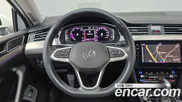 Volkswagen Passat 2022 — фото 18