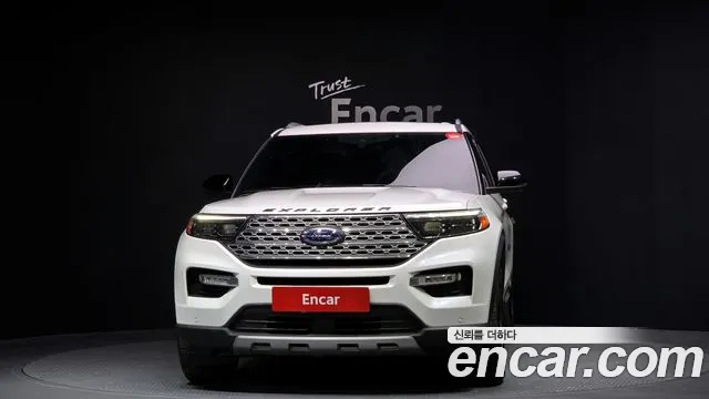 Ford Explorer 2020 — фото 3