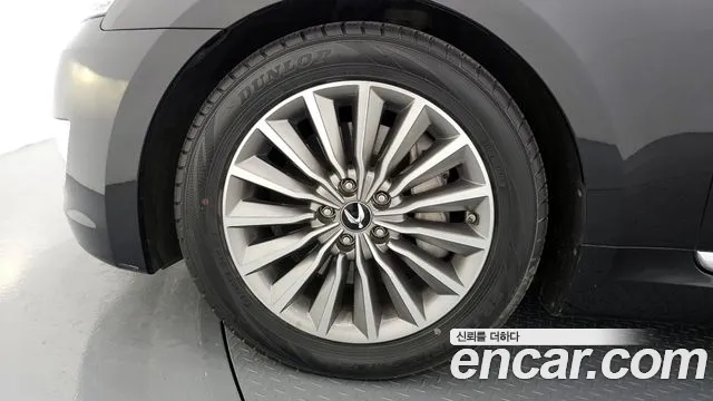 Hyundai Equus 2015 — фото 5