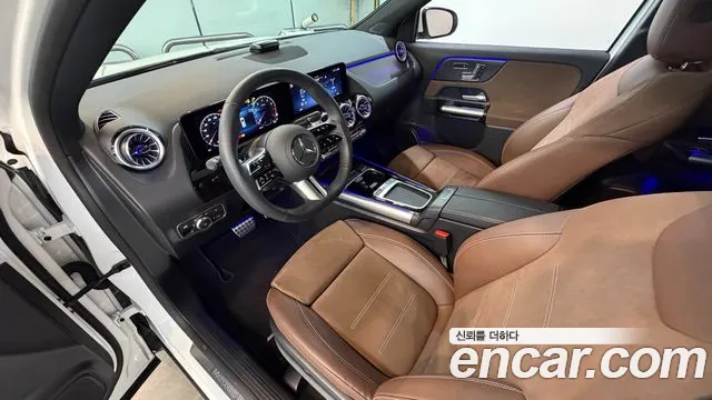 Mercedes-Benz GLA-Class 2025 — фото 10
