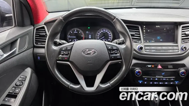 Hyundai Tucson 2017 — фото 18