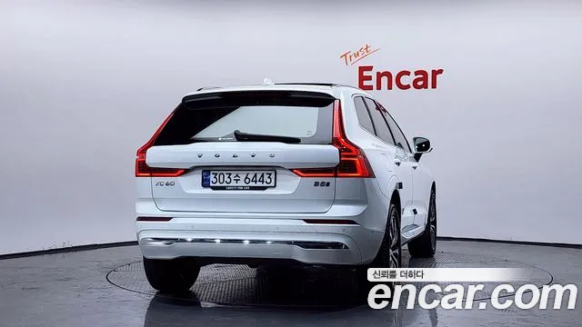 Volvo XC60 2024 — фото 4