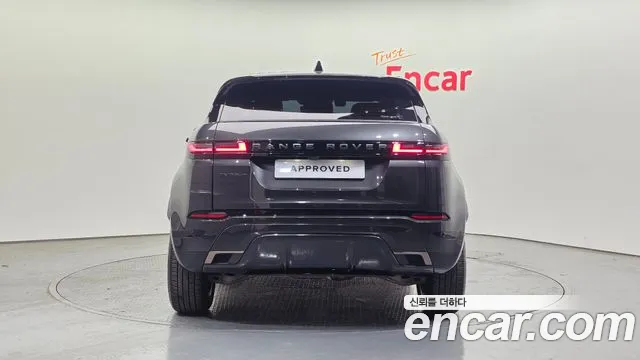 Land Rover Range Rover Evoque 2025 — фото 7