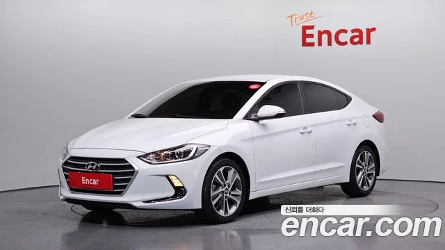 Hyundai AVANTE 2018 — фото 1
