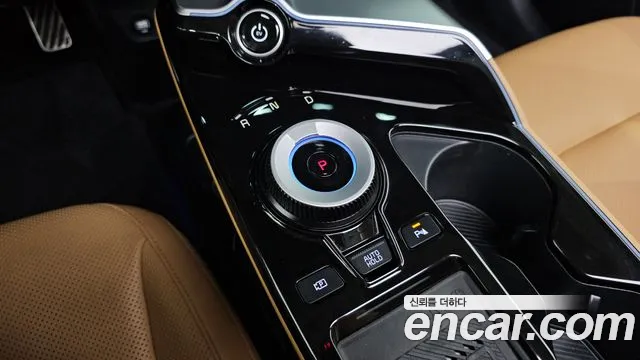 Kia EV6 2023 — фото 12