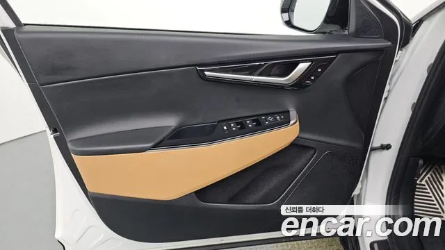 Kia EV6 2023 — фото 14