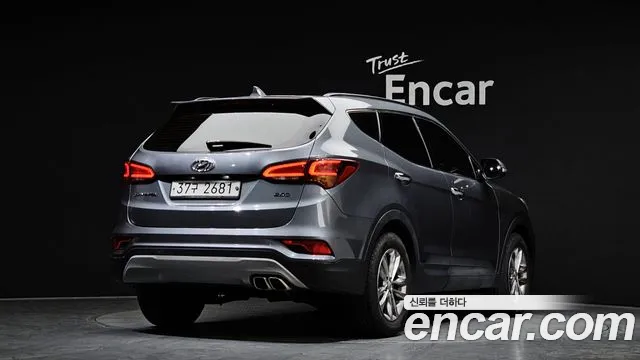 Hyundai Santafe 2018 — фото 2