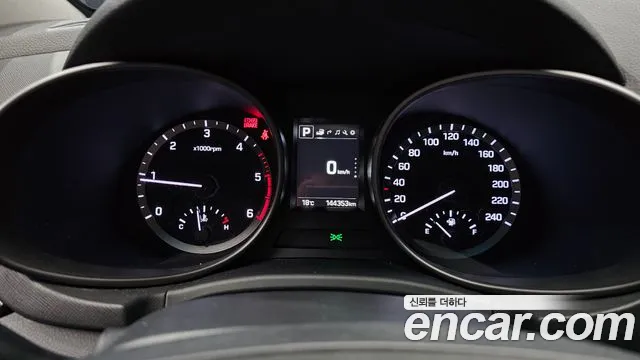 Hyundai Santafe 2018 — фото 8