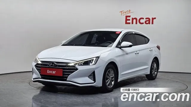 Hyundai AVANTE 2020 — фото 1