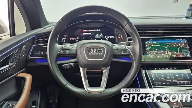 Audi Q7 2022 — фото 13