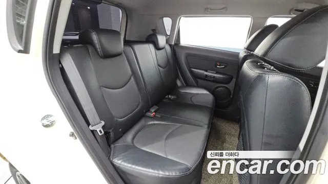 Kia Soul 2011 — фото 11