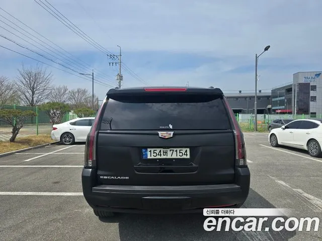 Cadillac Escalade 2017 — фото 4