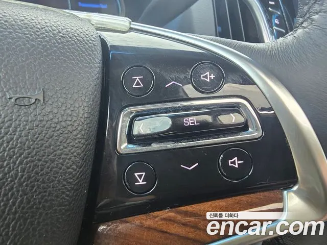 Cadillac Escalade 2017 — фото 16
