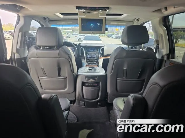 Cadillac Escalade 2017 — фото 19