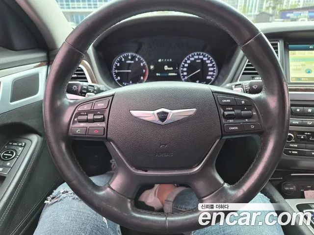 Hyundai Genesis 2016 — фото 12