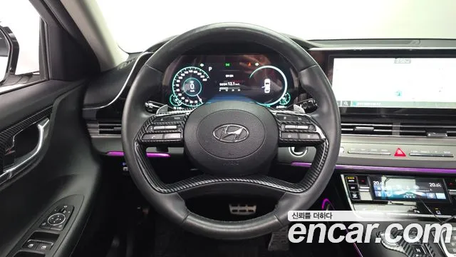 Hyundai Grandeur 2022 — фото 19