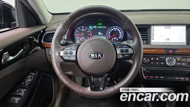 Kia K7 2016 — фото 19