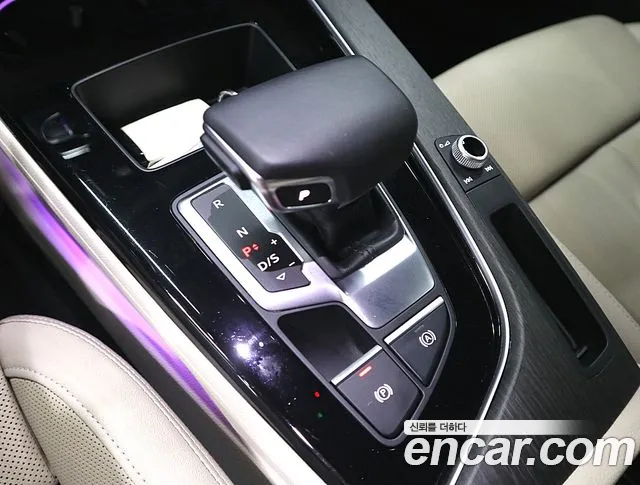 Audi A4 2023 — фото 15