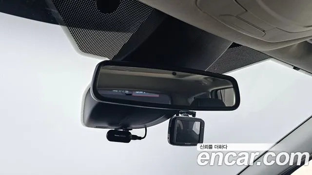 Ford Kuga 2016 — фото 16