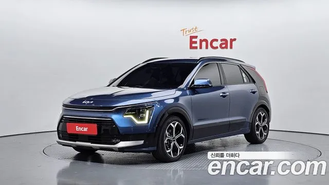 Kia Niro 2022 — фото 1