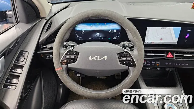 Kia Niro 2022 — фото 13