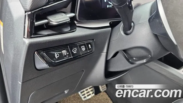 Kia Niro 2022 — фото 17