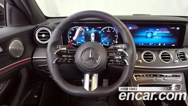 Mercedes-Benz E-Class 2021 — фото 19