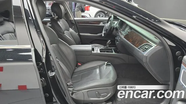Hyundai Genesis 2016 — фото 11