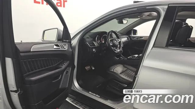 Mercedes-Benz GLE-Class 2017 — фото 10