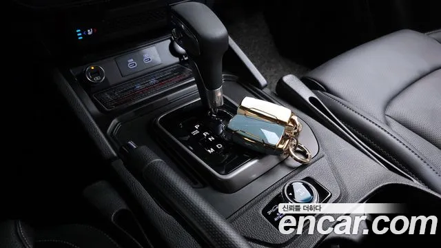 KG_Mobility_Ssangyong Rexton 2024 — фото 12