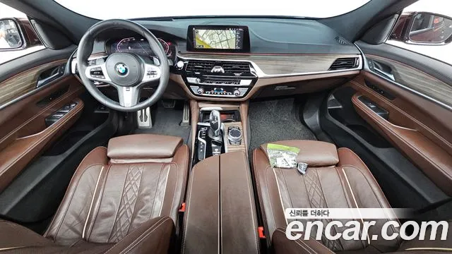 BMW Gran Turismo 2020 — фото 10