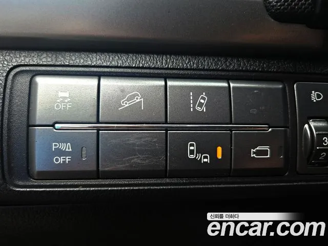 KG_Mobility_Ssangyong Rexton 2019 — фото 12