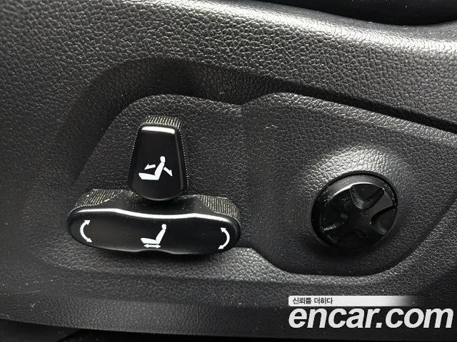 KG_Mobility_Ssangyong Rexton 2019 — фото 16