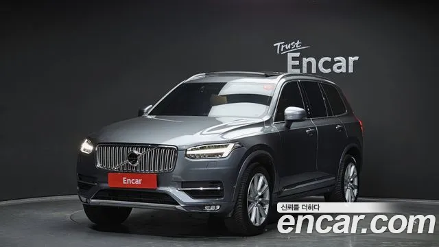 Volvo XC90 2019 — фото 1