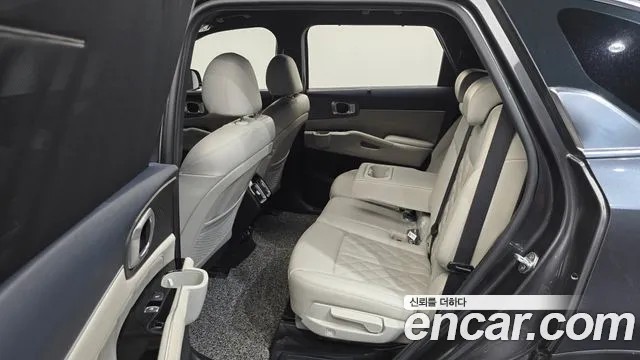 Kia Sorento 2021 — фото 12