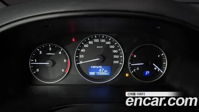 Hyundai Starex 2019 — фото 11