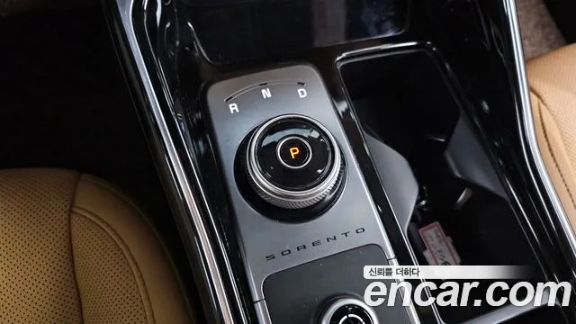 Kia Sorento 2022 — фото 12
