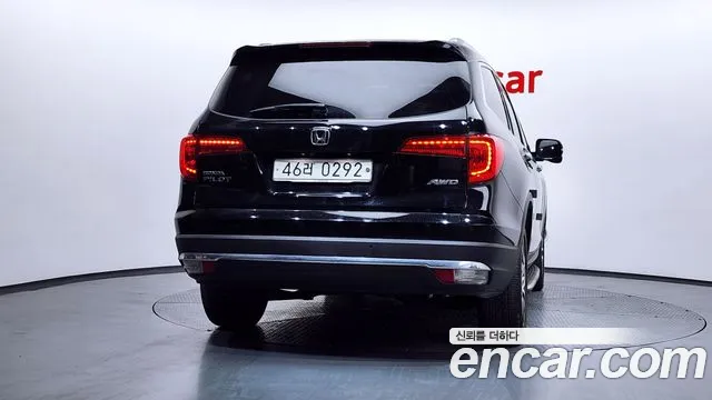 Honda Pilot 2016 — фото 4