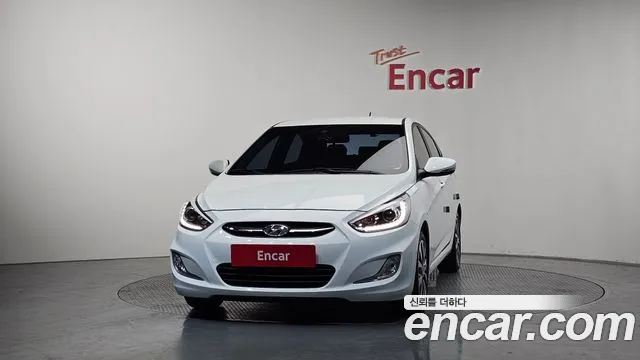 Hyundai Accent 2015 — фото 3