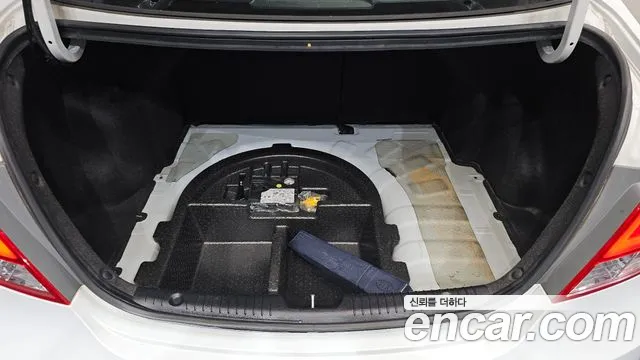 Hyundai Accent 2015 — фото 20