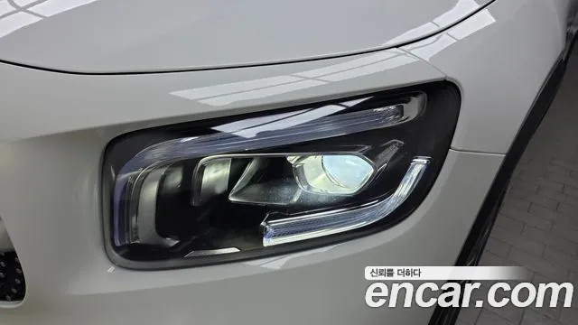 Mercedes-Benz GLB-Class 2022 — фото 8