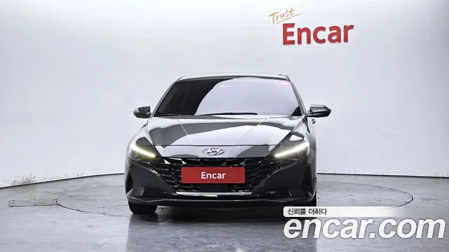 Hyundai AVANTE 2023 — фото 3